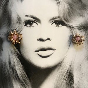 Vintage chrysanthemum earrings